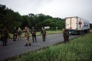 У списку вбитих і поранених солдатів з Росії - понад 400 осіб. Комітет солдатських матерів у Ставропольському краї (РФ) склав список поранених і вбитих російських солдат - всього 400 чоловік. Про це голова організації Людмила Богатенкова розповіла телеканалу «Дощ».