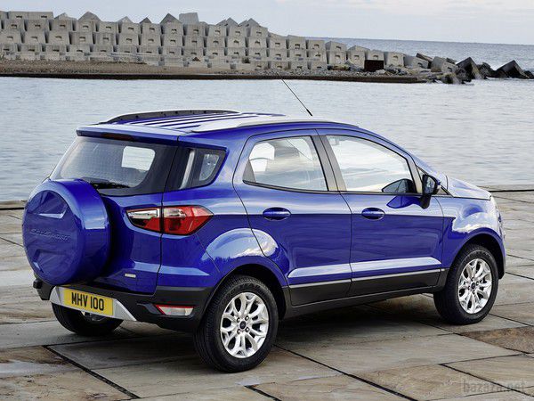 Ford показав кросовер EcoSport. Компактний позашляховик побудований на платформі B2E, також використаного в створенні хетчбека Ford Fiesta