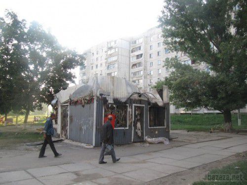 Луганськ зруйнований. Фото. Відео. 30.08.2014. Станом на 29 серпня в Луганську ніч і ранок пройшли відносно спокійно. Терористи ЛНР продовжують обстрілювати місто. 