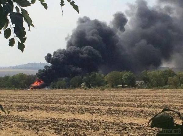 Під Маріуполем йде бій. - очевидці. Люди б'ють на сполох - в селі Широкіно йде бій. Вони забирають дітей зі шкіл, намагаються раніше повернутися додому. Інформацію про бій підтверджують в батальйоні Азов.