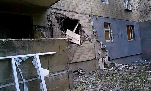 Луганськ зруйнований. Фото. Відео. 6.09.2014. Станом на ранок 6 вересня в Луганську спокійно. Ніч пройшла спокійно. За повідомленнями місцевих жителів звуки вибухів чути за містом. 