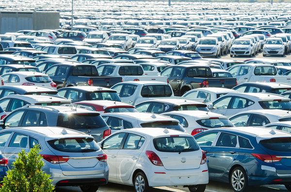 У серпні первинний авторинок України впав на 75 %
