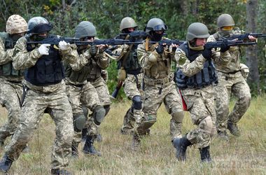 Сили АТО створили єдину лінію фронту - РНБО. Сили антитерористичної операції створюють на сході України єдину лінію фронту. 