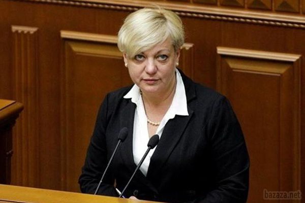 Глава НБУ: прихильникам невизнаних республік привозять готівку з Ростова. Нацбанк України має інформацію про те, що готівкові гривні, які жителі Криму обміняли на рублі, були вивезені в Ростов.