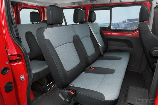 Представлений оновлений Opel Vivaro Combi. Opel показав пасажирську версію нового Vivaro зі знімними сидіннями другого і третього ряду. Новачок буде офіційно представлений публіці 23 вересня на виставці комерційного транспорту в Ганновері.