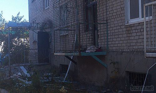 Луганськ зруйнований. Фото. Відео. 16.09.2014. Станом на ранок 16 вересня в Луганську спокійно. Ніч пройшла тихо. У місті зберігаються проблеми зі зв'язком, електроенергією, водою і продуктами. 