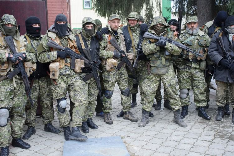 Бойовики вибрали нового "головнокомандувача". "Армію Новоросії" очолить нікому не відомий "генерал-лейтенант" Ігор Корсунь