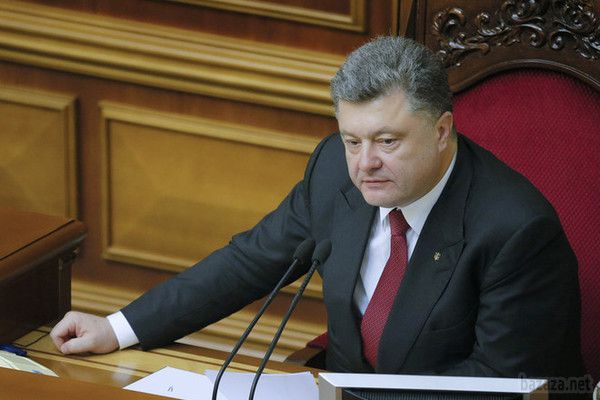 На захист Порошенко. Як казав мій прадід: "Від "ось тобі", до "на тобі" - дві великі різниці". 