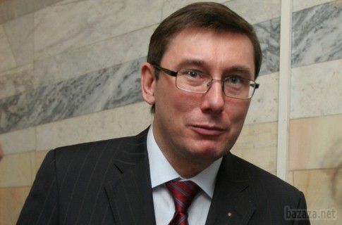 Луценко: "Особливий статус" Донбасу покаже, чи здатний він себе прогодувати. Закон про особливий порядок самоврядування на Донбасі не передбачає утримання територій, окупованих бойовиками, за рахунок держбюджету України,