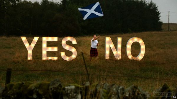 Референдум в Шотландії: мітинги в останній день. Люди протягом кількох дорогоцінних годин в день референдуму тримають суверенітет, владe, повноваження в своїх руках.
