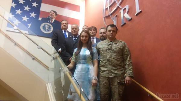 Семенченко із США: є всі шанси отримати допомогу від Америки. Вчора, 17 вересня комбат «Донбасу» Семен Семенченко разом з українськими делегатами зустрівся з сенаторами США. 