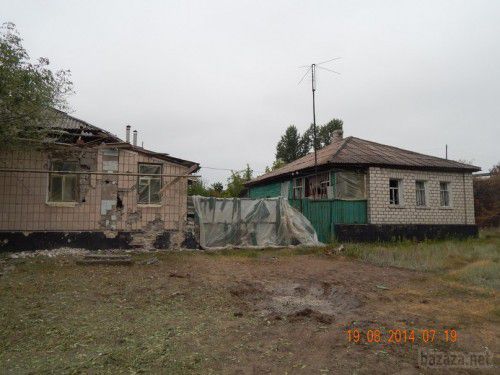 Руйнування в Станиці Луганській (фото). З початку перемир'я в Станиці перестрілок не було. Селище все ще без світла і газу. 