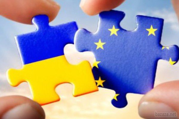 ЄС внесе зміни у свої документи, щоб відкласти асоціацію з Україною. Європейський Союз планує внести зміни у свої документи, щоб відкласти реалізацію положень, які стосуються зони вільної торгівлі, угоди про асоціацію з Україною.