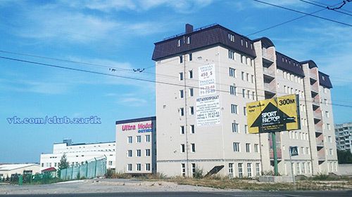 Луганськ зруйнований. Частина 49. Фото. 19.09.2014 (регулярно оновлюється). Станом на ранок 19 вересня у Луганську спокійно. Ніч пройшла тихо. У місті зберігаються проблеми зі зв'язком, електроенергією, водою і продуктами.