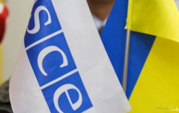 80 спостерігачів ОБСЄ покликані контролювати перемир'я в Донбасі. Стежити за дотриманням режиму припинення вогню на Сході України будуть представники місії ОБСЄ. В Донбас вже приїхали 80 спостерігачів, про це повідомляє прес-служба ОБСЄ.