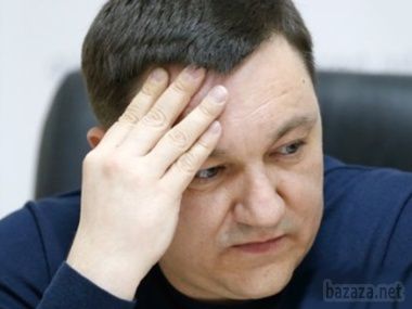 Тимчук: "ДНР" і "ЛНР" посилено готуються до відновлення бойових дій. Бойовики створюють централізовані склади озброєнь, боєприпасів, амуніції, палива, ремонтну базу для техніки і озброєнь.