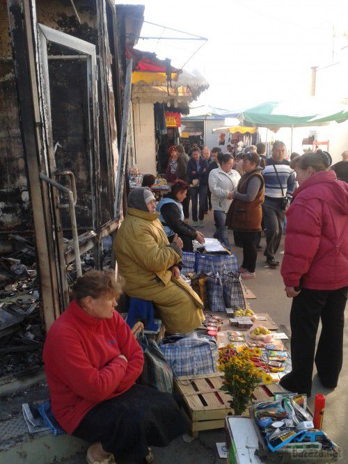 Обстановка в Луганську. День 68 (23.09.14) (регулярно оновлюється) - 10:15. Ніч з 22 на 23 вересня в Луганську пройшла спокійно. У місті тихо. У деяких районах зберігаються проблеми з електрикою і водою. Газ є. Основна проблема - відсутність води.