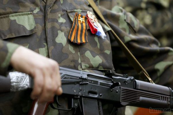 Стали відомі деталі міжусобних чвар керівництва "ЛНР". Напруженість між ватажками неіснуючої "Луганської народної республіки" Ігорем Теслярським та Олексієм Павловим зростає - терористи не можуть поділити сфери впливу і розходяться у баченні майбутнього "ЛНР".