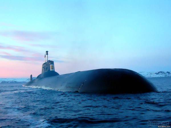 Росія розмістить в Чорному морі підводні човни з крилатими ракетами. У порту Новоросійська в Краснодарському краї незабаром з'являться підводні човни з крилатими ракетами. 