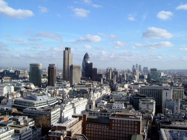 Лондон очолив список найдорожчих міст світу для роботи і життя. Утримання одного працівника в Лондоні коштує компаніям 121 тис. доларів в рік.