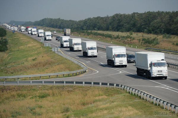 У Донецьку не хочуть оформлятися для отримання гуманітарної допомоги з Росії. Для отримання російської гуманітарної допомоги потрібно український паспорт та ІПН. Після оформлення потрібно чекати три тижні, щоб її отримати.