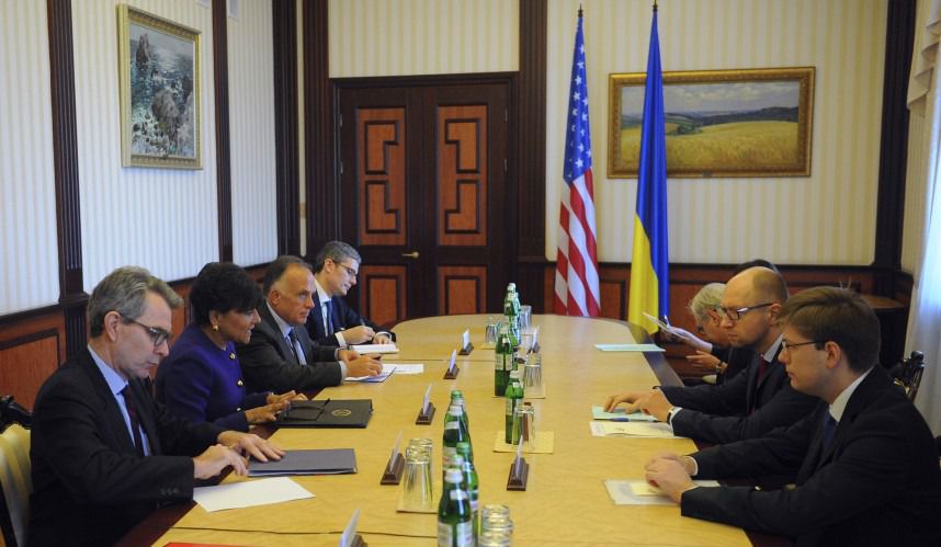 Україна і США проведуть бізнес-саміт. США мають намір підтримати Україну у сферах інтелектуальної власності та податкової реформи