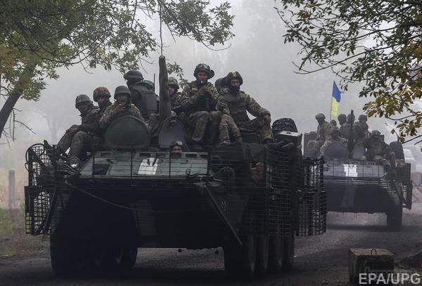 В районі Сміливе вчинили напад на колону АТО українських військ, напад відбили. Пізніше в цьому районі скоїли напад із застосуванням вогнепальної зброї на автомобіль штабу АТО.