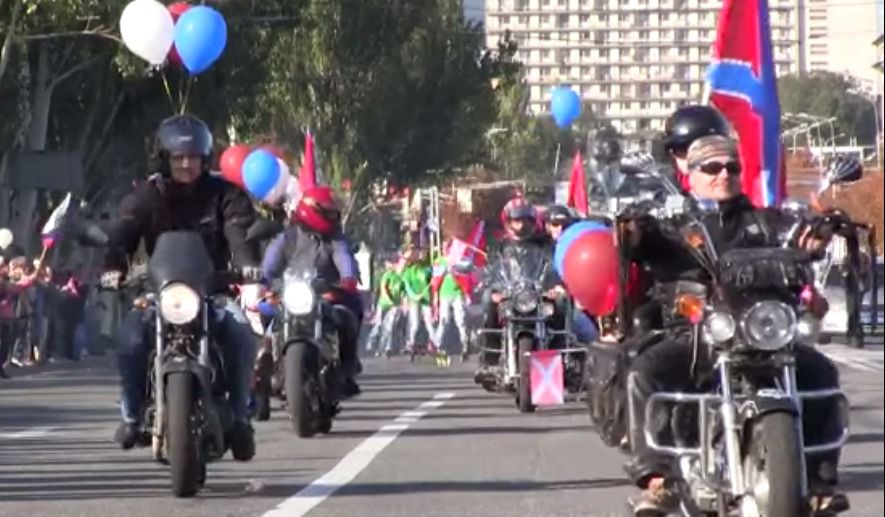 В Донецьку пройшло святкування річниці ДНР. «Ювілей» ДНР: православні байкери та «канонічний» хеві-метал.
