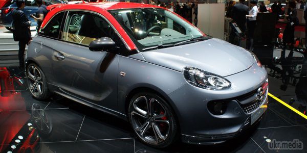Opel відправив на конвеєр гарячий концепт Adam