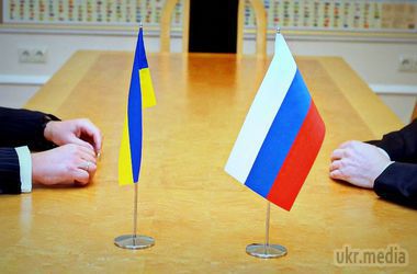 Якщо Україна не домовиться з Росією, її чекає гуманітарна катастрофа – прем'єр Чехії. Якщо Україна не домовиться з Росією про відновлення поставок газу, взимку її чекає величезна гуманітарна катастрофа. 