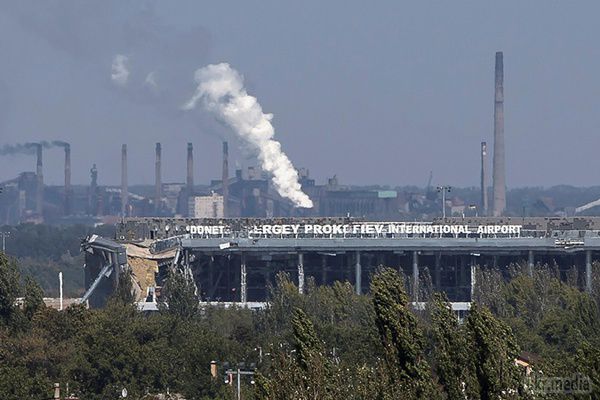 Щоденник донецького переселенця-6: "Або брат, або ворог". Особистість, до речі, серед ополченців майже легендарна, знакова. Тільки це для когось він - "Шаман", для мене ж - Фрол, людина з дитинства. 