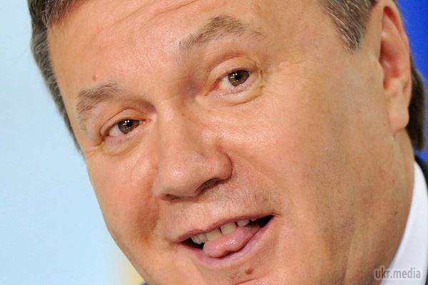 Янукович пішов у запій і намагається командувати адміністрацією Путіна. Побіжний президент України Віктор Янукович перебуває у страшній депресії і безпробудно п'є.