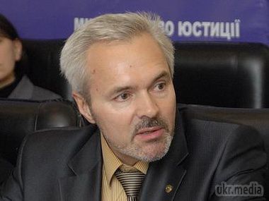Експерт: Законопроект про антикорупційне бюро суперечить Конституції. Професор Микола Хавронюк прогнозує, що проект закону про створення Антикорупційного бюро може бути визнаний неконституційним.