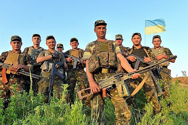 Російські найманці відмовляються їхати на Донбас, наслухавшись про героїзм "кіборгів" - РНБО. В результаті постійних штурмів позицій ВС України в аеропорту Донецька загони терористів і російських найманців відчувають критичні втрати.