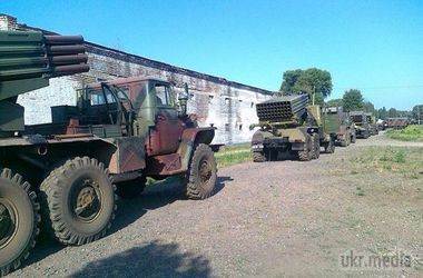 Терористи нарощують сили на півдні Донецької області – РНБО. На півдні Донецької області продовжується нарощування військової присутності терористів