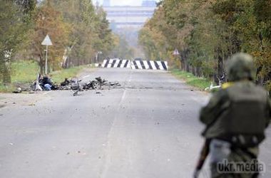 З Донбасу до Росії постійно виїжджають тягачі з макетами бронетехніки – Тимчук. Військові експерти заявляють про провокації