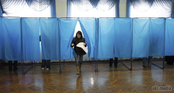У Красноармійську голосування визнали недійсним. У Красноармійську Донецької області на одній з дільниць голосування по мажоритарці визнано недійсним.