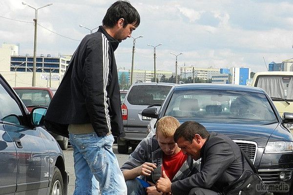 Цигани привозили в Мінськ рабів з Росії. У справі затримано дев'ять циган, частина з них з російським громадянством, частина - з білоруським.