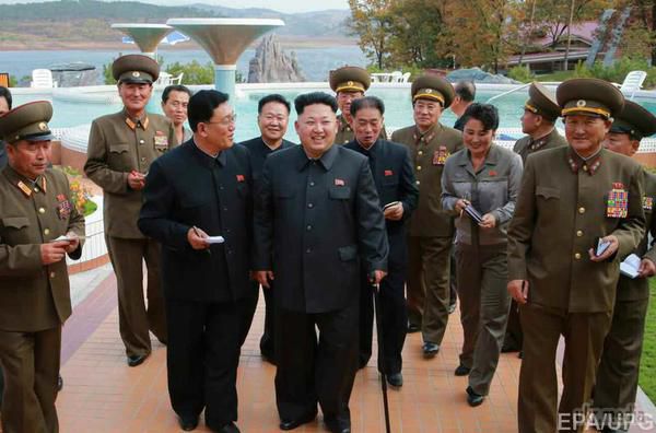 У КНДР стратили 50 чиновників за перегляд «мильних опер» - ЗМІ. Близько 50 членів уряду Північної Кореї були страчені в цьому році за перегляд південнокорейських серіалів. 