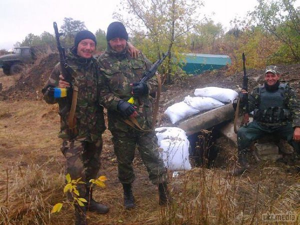 15-річна Віка не змогла пережити розлуку з батьком, який служить в зоні АТО. Учениця рівненського коледжу випала з вікна дев'ятого поверху.