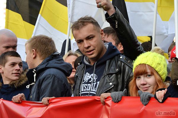 «Шляхи расизму і російського націоналізму розійшлись!». У вівторок, 4 листопада, в Москві пройшла традиційна акція націоналістів - Російський марш.