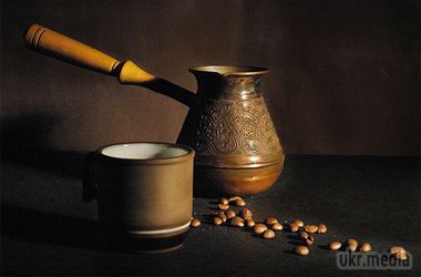 Каву найкраще пити в 10.30 ранку – дослідження. Кофеїн допомагає нормальній роботі кортизолу, гормону, відповідального за "внутрішній розпорядок" людини