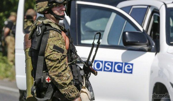 Представники ОБСЄ називають наших солдатів Укропами. 80% співробітників місії ОБСЄ, які працюють в районі Маріуполя Донецької обл. є громадянами Росії, багато з них - колишні працівники спецслужб.