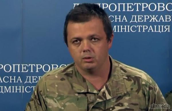 Семенченко заявив про два плани розвитку подій в найближчі два дні: наступ або Мінськ. Комбат "Донбасу" Семен Семенченко заявив, що з завтрашнього дня будуть вирішальні моменти для долі Донбасу.