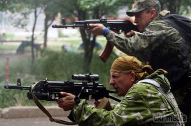 В боях за Станицю Луганську в неділю загинуло троє правоохоронців – МВС. В боях за Станицю Луганську в неділю загинули три бійці спецбатальйону " Чернігів", ще п'ятеро співробітників отримали поранення різного ступеня тяжкості, повідомляють в прес-службі МВС України.