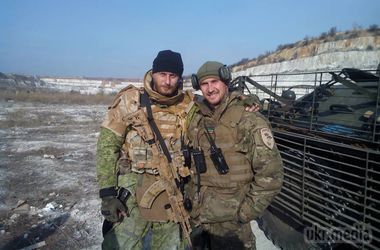 Відомий репер відправився воювати на Донбас (фото). Сергій Ларьків став "кіборгом" в Донецькому аеропорту