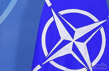 НАТО відповіло на вимоги РФ про гарантії невступу України в Альянс. В Альянсі розкритикували заяву Дмитра Пєскова