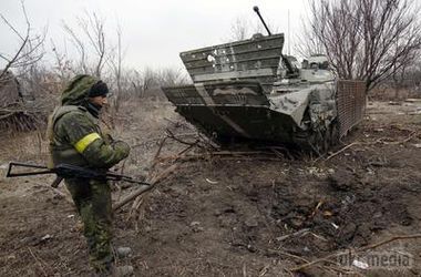 Підсумки дня, 25 листопада: Відведення російських солдатів, нова тактика бойовиків, бунти на Донбасі й багато іншого (фото,відео). Головні події за вівторок 