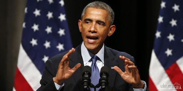 Обама прокоментував заворушення в Фергюсоне. Президент США Барак Обама назвав заворушення в Фергюсоне - "злочинним актом".