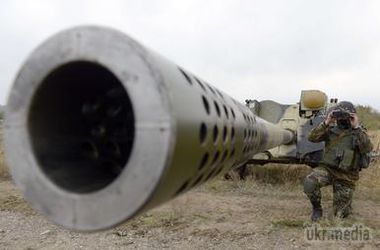 У районі Вуглегірська ворог вступив у бій з українськими військовими – Тимчук. Тактична група противника була змушена відступити вглиб своїх позицій